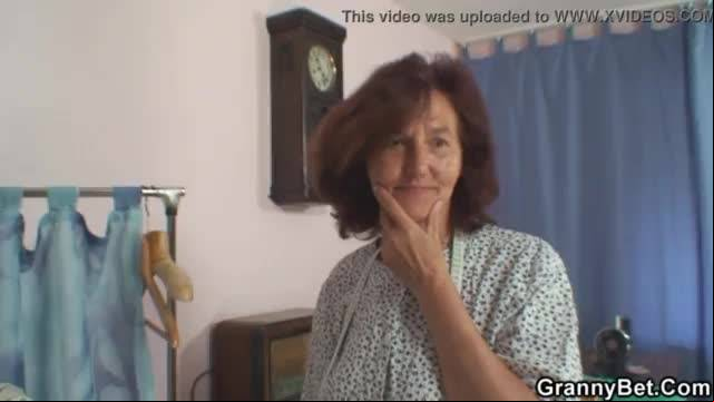 Sewing old women swallows customer's cock